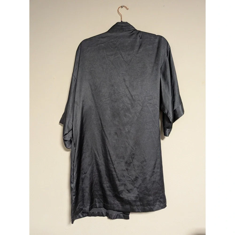 Victoria's Secret Black Satin Kimono Robe XS/S Short Lingerie Sleepwear Wrap - Picture 8 of 12